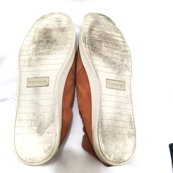 Vince Suede Shoes sz 9 New Worn Once!! - Picture 3 of 9